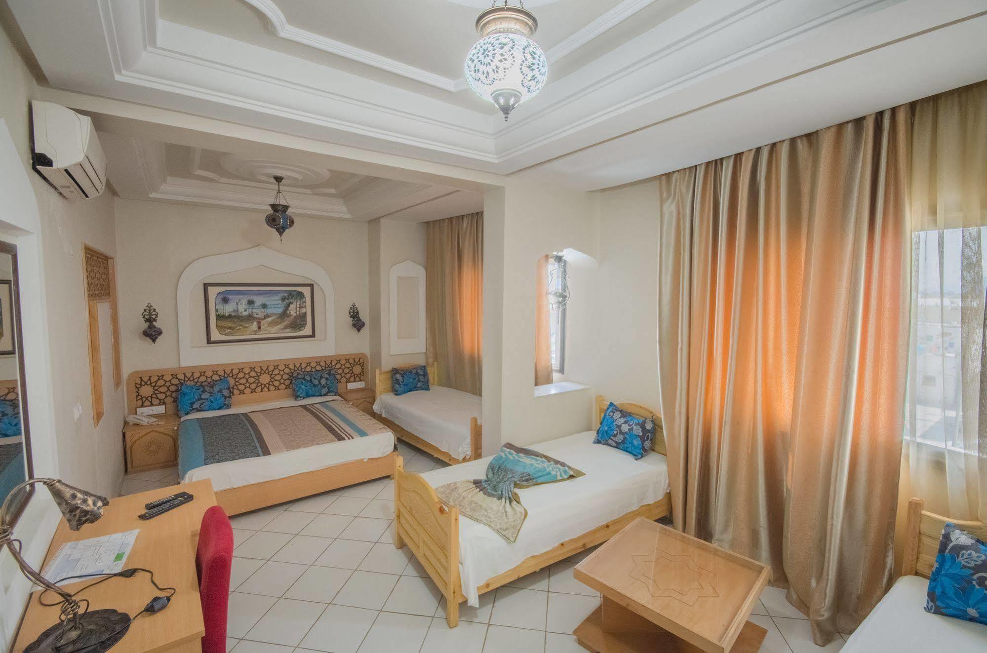 Hotel Saheb Ettabaa Tunis Ngoại thất bức ảnh